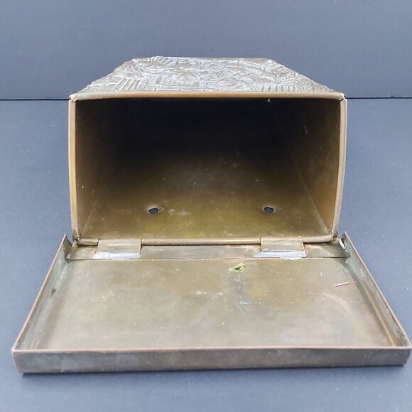 Brass Mailbox Repousse Embossed Homestead Pilgrims Preparing Food England Made - Picture 9 of 14